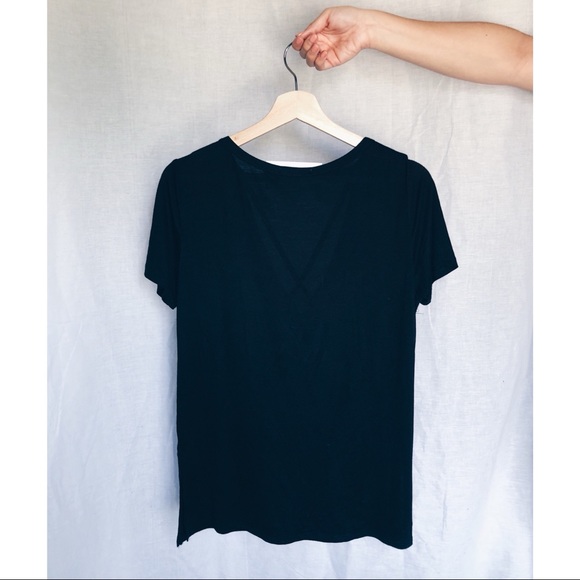 (LAST in LARGE) Natasha Tee in Black - Picture 4 of 5